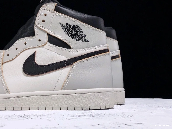 1st Kicks Shoes Light 1 High Air SB x Nike CD6578-006 OG Jordan Bone 0703